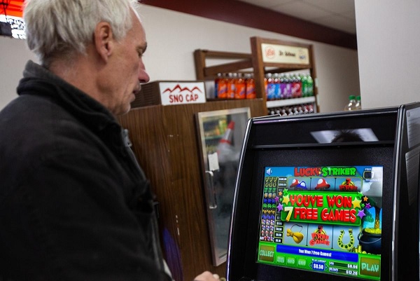 Playing Video Poker in the Michigan State