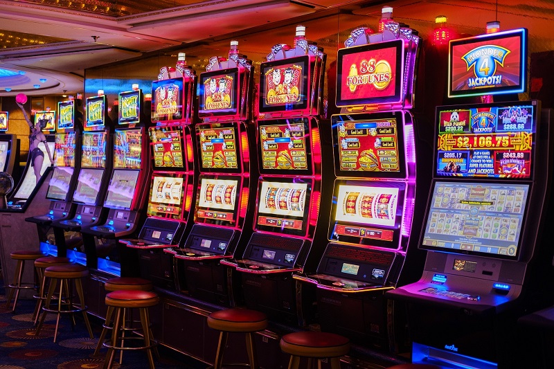 Figure out how to use the slot machines properly